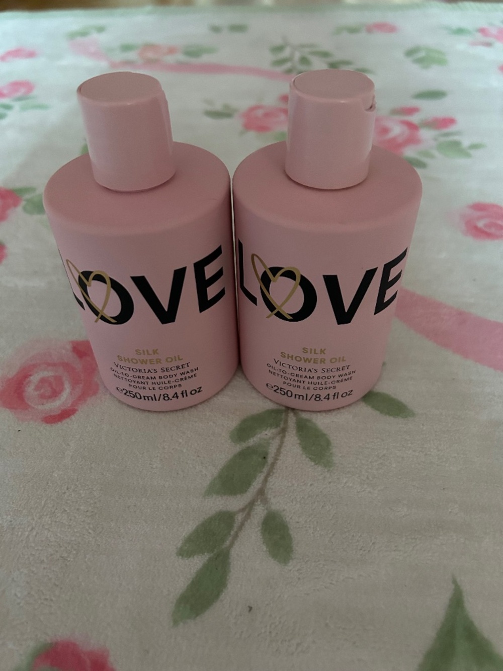 VS Love Silk Shower Oil
